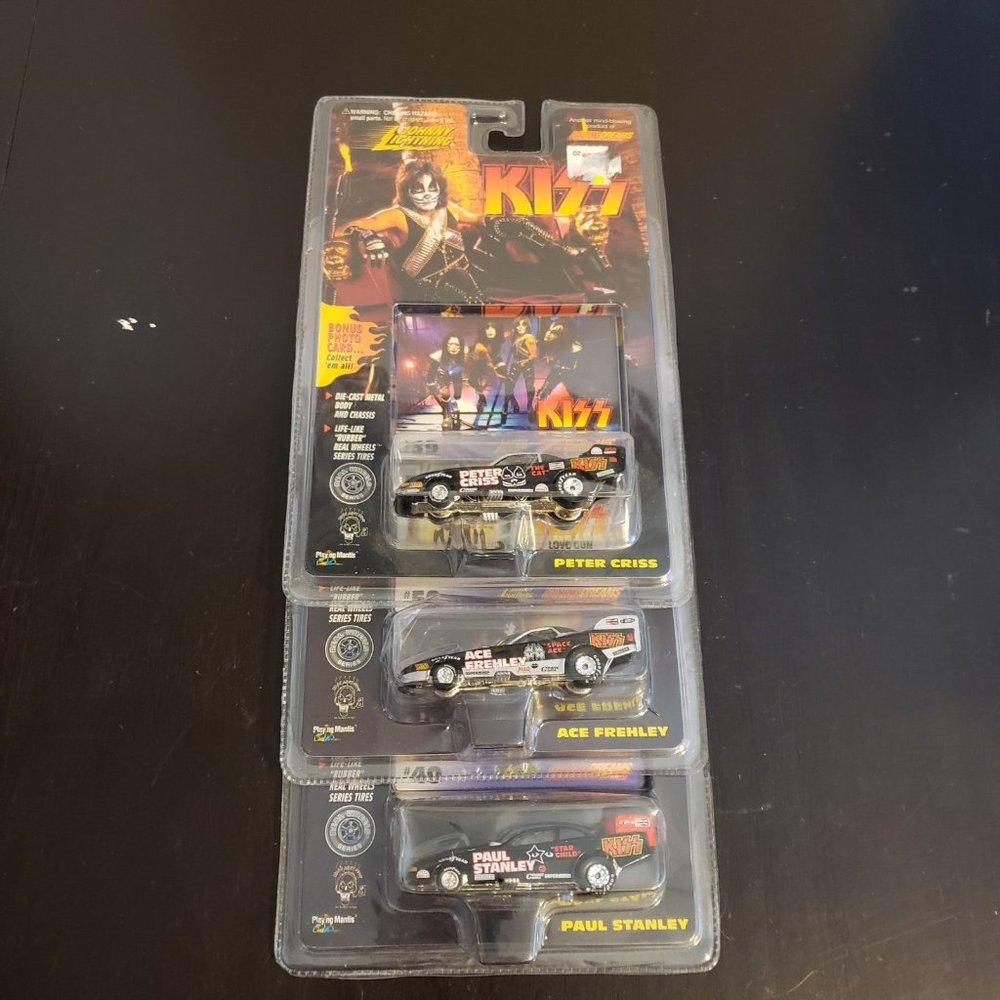 Johnny Lightning Kiss Cars Peter Paul and Ace